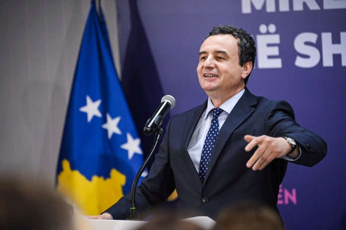 528762992_1304641664362891_1790402724358252649_n-696x464-1